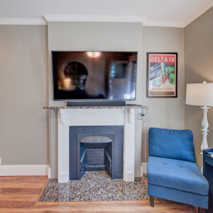 03)» 211 E Exposition Ave.jpg