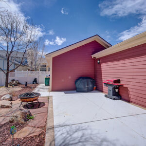 41)» 8461_Coors-Street.jpg