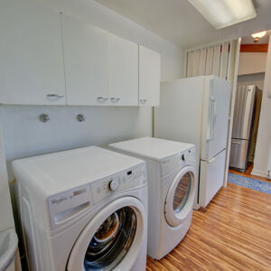 16)» 8300_w67th-Ave.jpg