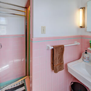 33»-5050 w 33rd Ave.jpg