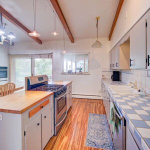 13)» 8300_w67th-Ave.jpg