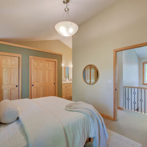 21)» 3966_Bosque-Ct.jpg