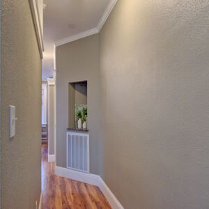 07)» 211 E Exposition Ave.jpg