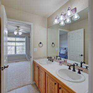 33)» 8461_Coors-Street.jpg