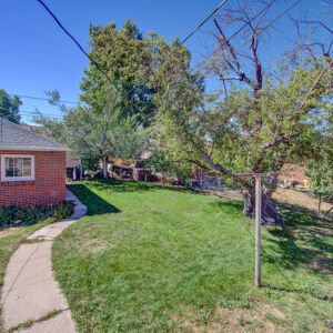 21»-5050 w 33rd Ave.jpg