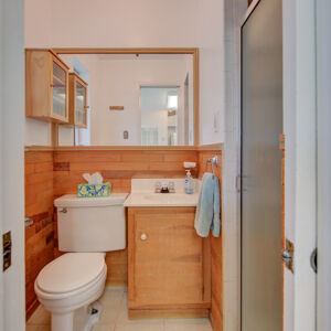 17)» 8300_w67th-Ave.jpg