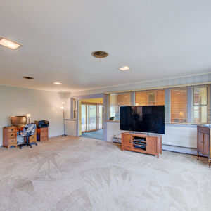 25)» 8300_w67th-Ave.jpg