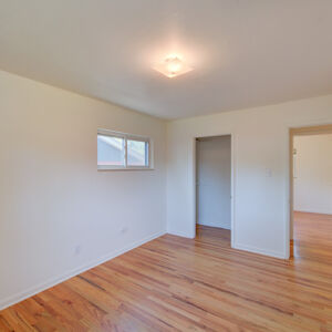 25)» 6054_Iris-Way.jpg