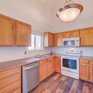 11)» 3220 Iron Horse Way.jpg