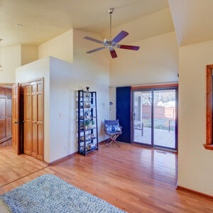 26)»  11409_w85th-pl.jpg