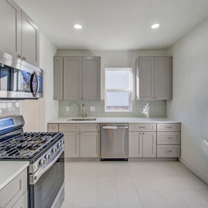 23.31)» 4141_Yates-St.jpg