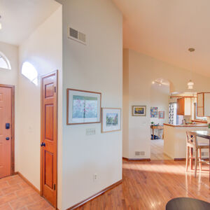 10)»  11409_w85th-pl.jpg