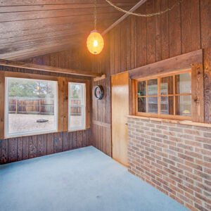 26)» 10706_Julian-Ct.jpg