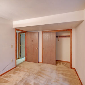 33)» 10553 w84th Place.jpg