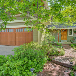 02)» 3966_Bosque-Ct.jpg