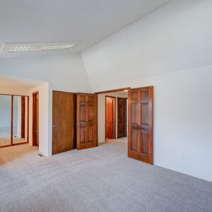 26)» 2713_w-Long-Dr.jpg