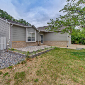 03)» 705 Cedar Dr.jpg