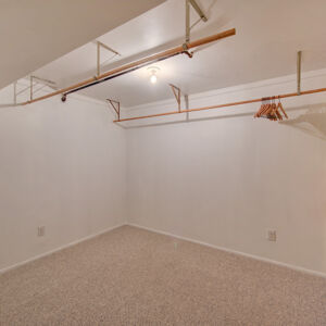 33)» 3874_S-Peach-Way.jpg