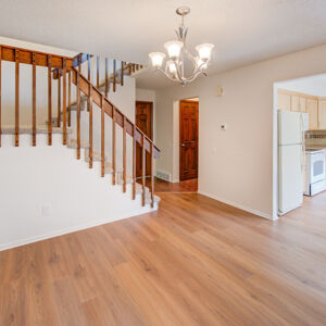 09)» 2713_w-Long-Dr.jpg