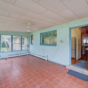 19)» 8300_w67th-Ave.jpg