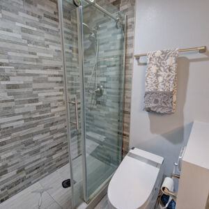 24)» 705 Cedar Dr.jpg