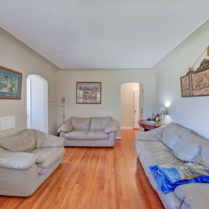 25»-5050 w 33rd Ave.jpg