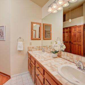 22)»  11409_w85th-pl.jpg