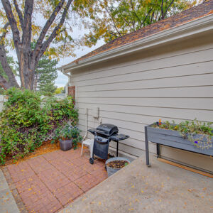 33)» 6464 Simms St-Unit A.jpg