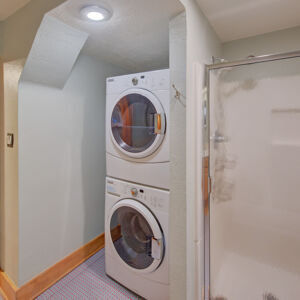 41)» 3966_Bosque-Ct.jpg