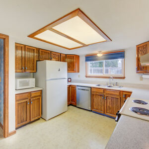 15)» 10706_Julian-Ct.jpg