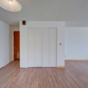 14)» 10067 W 68th Place.jpg