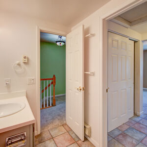 26)» 7865 Barbara Ann Dr-Unit F.jpg