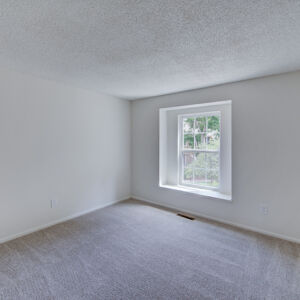 32)» 2713_w-Long-Dr.jpg