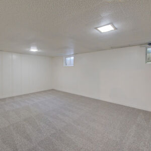 30)» 6054_Iris-Way.jpg