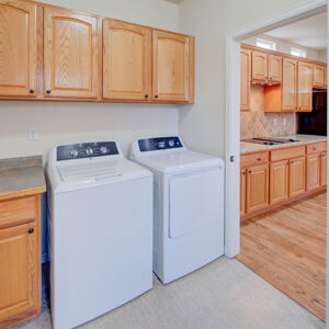 21)» 8461_Coors-Street.jpg