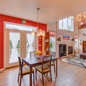 13» 8330_Arbutus-St.jpg