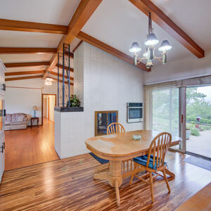 12)» 8300_w67th-Ave.jpg