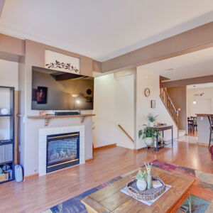 07)» 2769-w-Riverwalk_unit-H.jpg