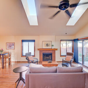 05)»  11409_w85th-pl.jpg