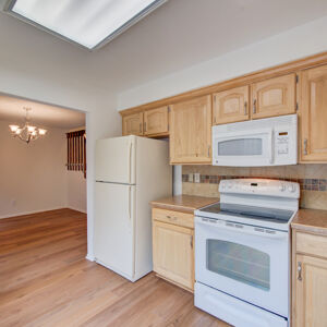 13)» 2713_w-Long-Dr.jpg