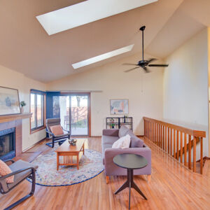 09)»  11409_w85th-pl.jpg