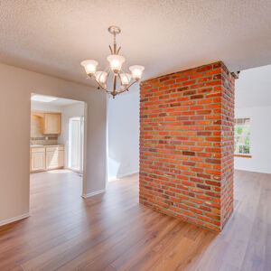 11)» 2713_w-Long-Dr.jpg