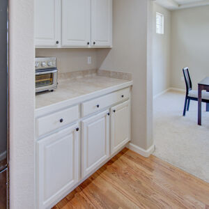 10)» 8461_Coors-Street.jpg