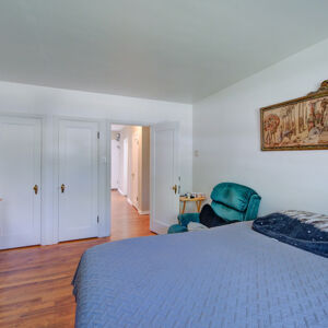 36»-5050 w 33rd Ave.jpg