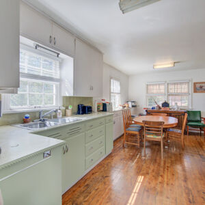 31»-5050 w 33rd Ave.jpg