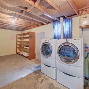 39)» 6054_Iris-Way.jpg