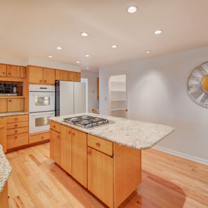 10)» 3874_S-Peach-Way.jpg