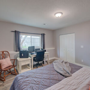 34)» 705 Cedar Dr.jpg