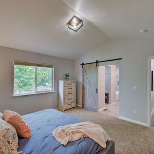 22)» 705 Cedar Dr.jpg