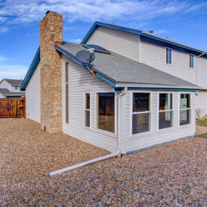 50)» 10706_Julian-Ct.jpg